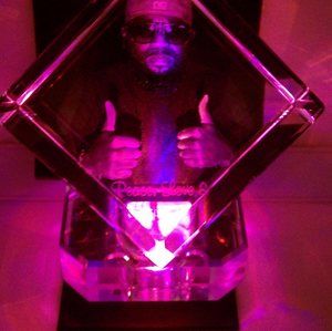 Meet your Posher, Harold